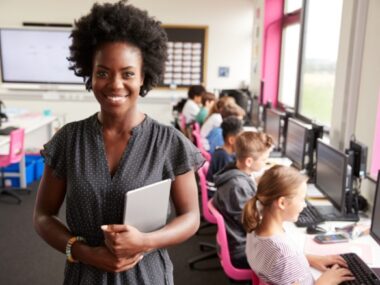 Teach in the UK: Visa-Sponsored Education Roles You Can Apply for Today